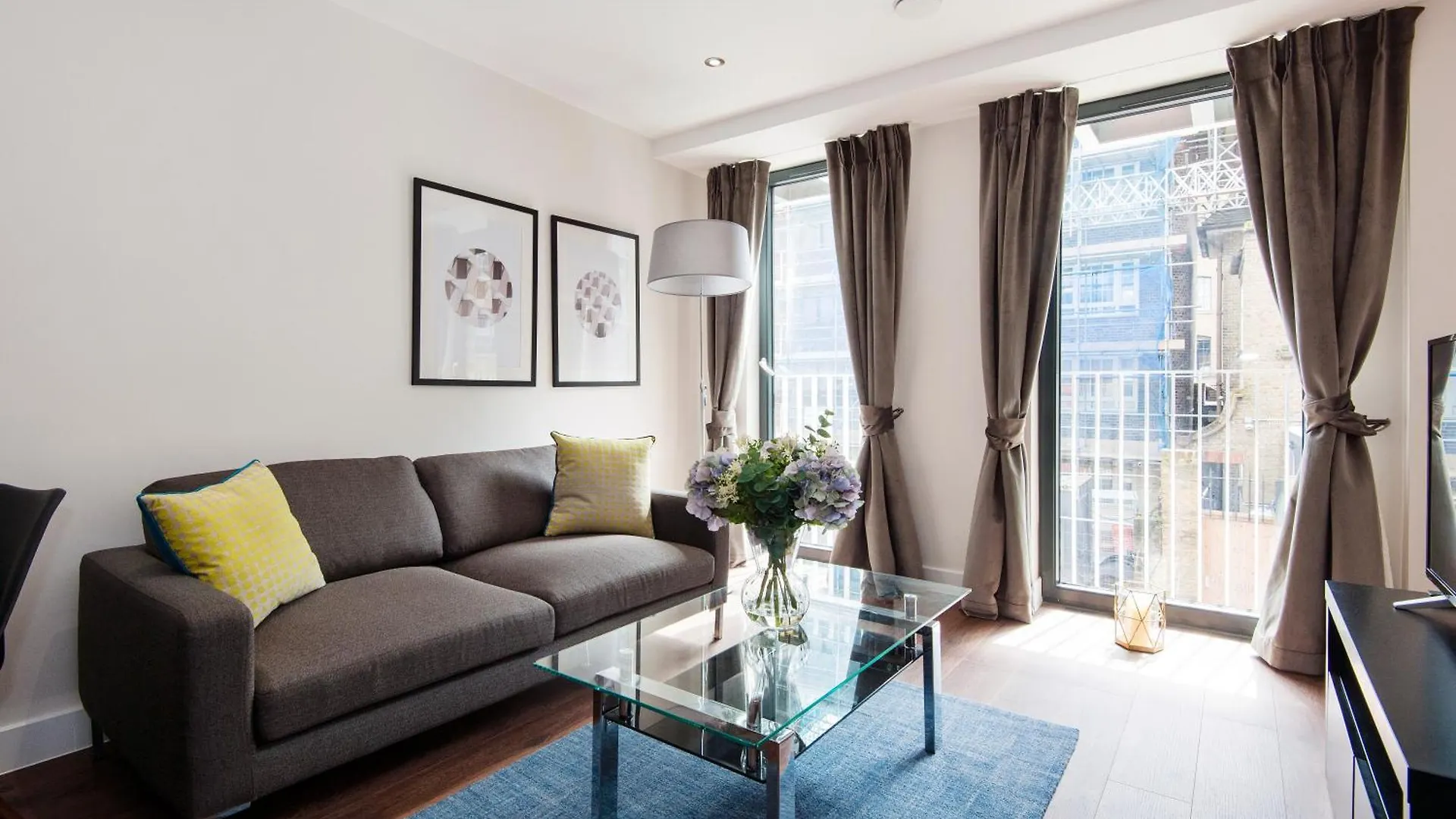 Twyne House Apartments London